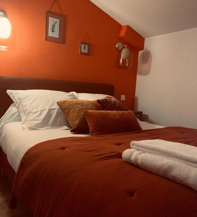 L'Escoundillou Hotel Saint-Jacques-des-Blats Kültér fotó