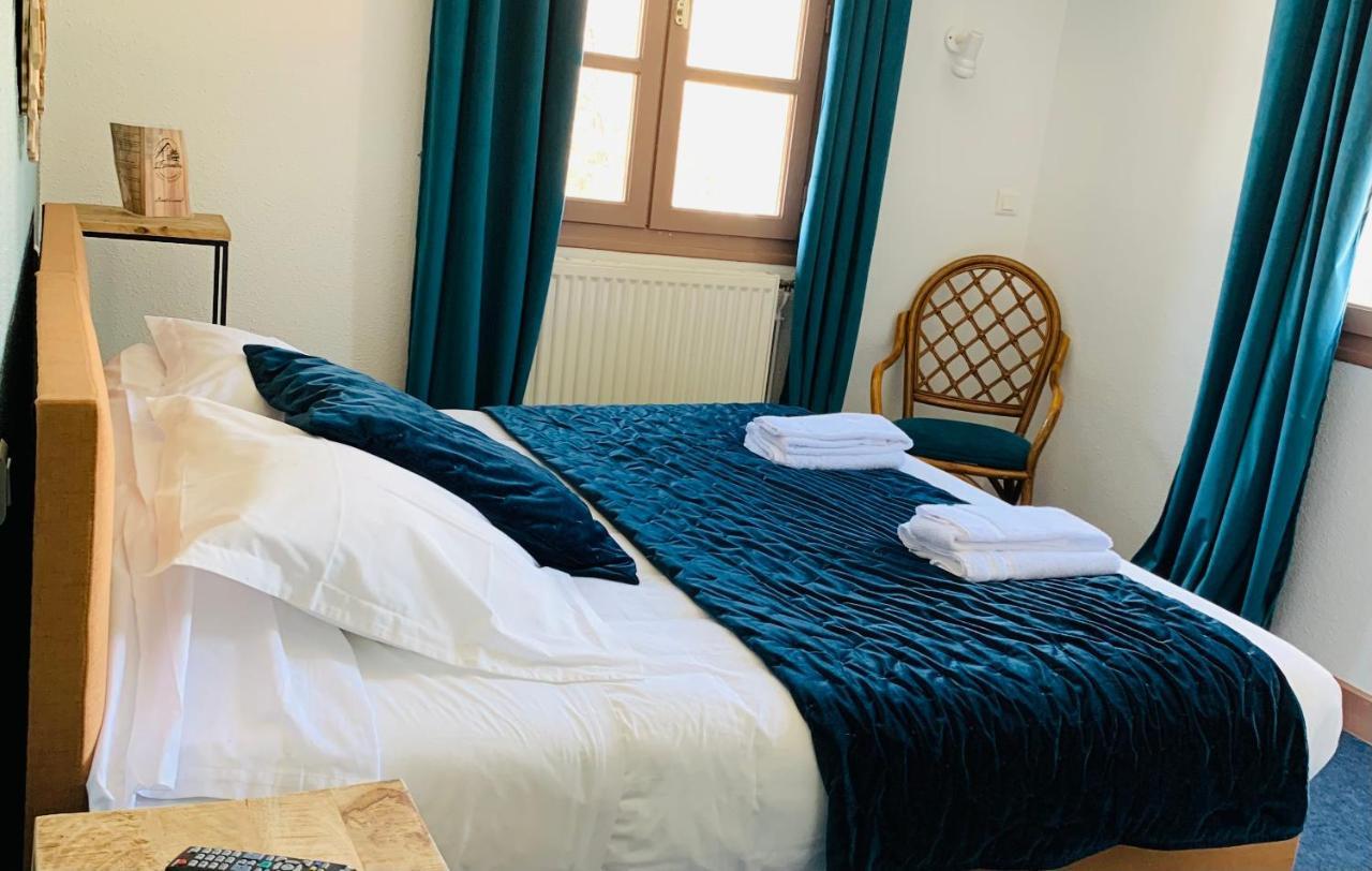 L'Escoundillou Hotel Saint-Jacques-des-Blats Kültér fotó