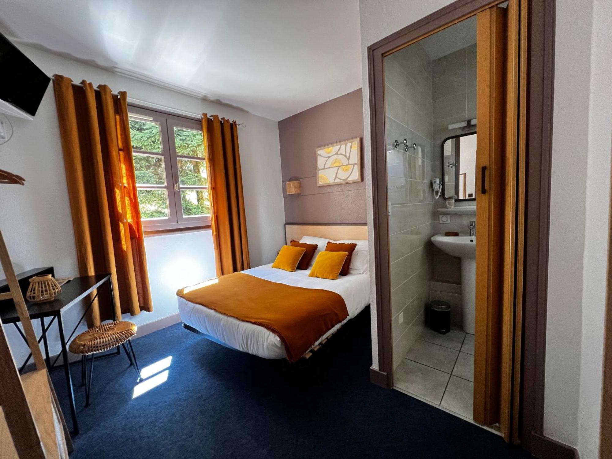 L'Escoundillou Hotel Saint-Jacques-des-Blats Kültér fotó