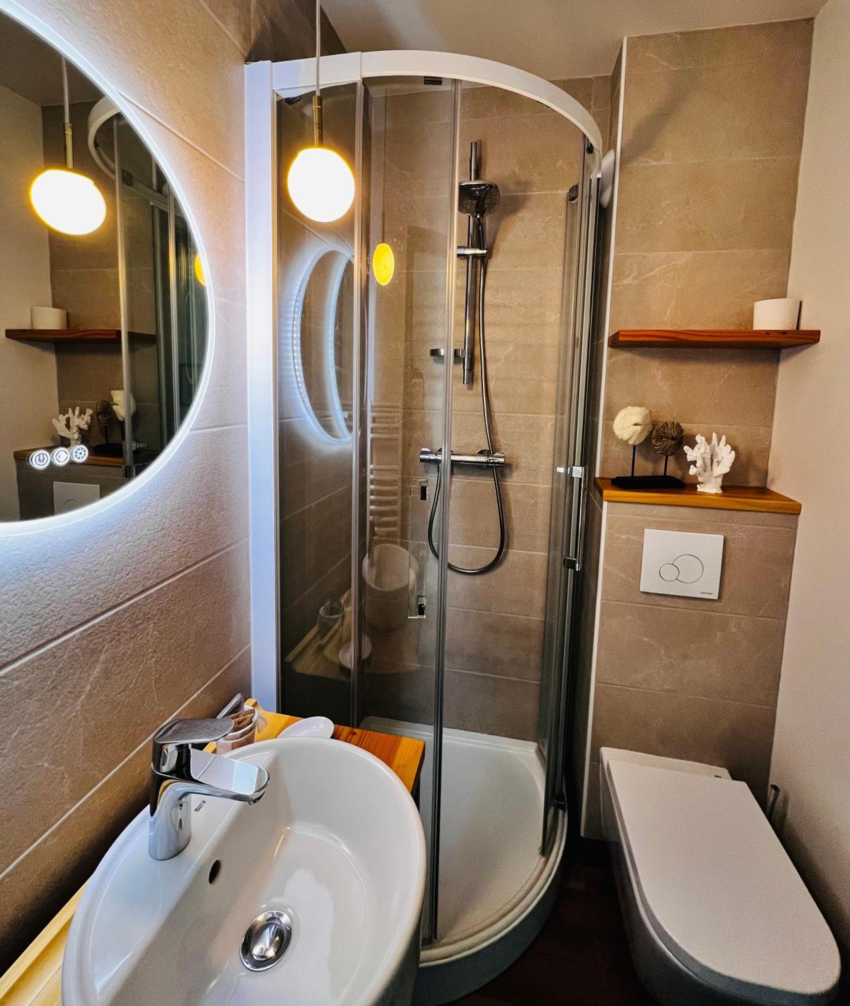 L'Escoundillou Hotel Saint-Jacques-des-Blats Kültér fotó